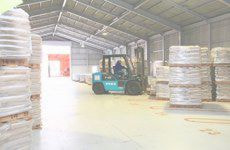 004積み重ねができる椅子